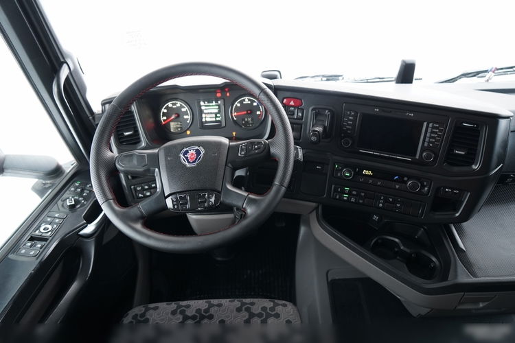 Scania R 410 XT / HYDRAULIKA / RETARDER / OPONY 100% /  NIKSKA KABINA /  zdjęcie 31
