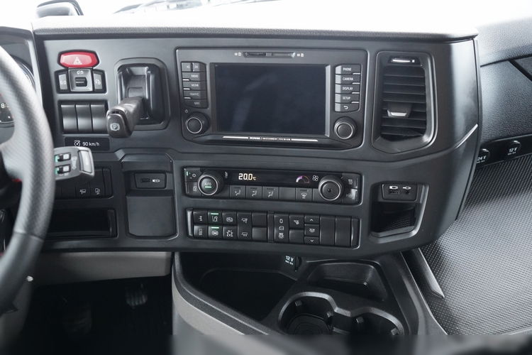 Scania R 410 XT / HYDRAULIKA / RETARDER / OPONY 100% /  NIKSKA KABINA /  zdjęcie 32