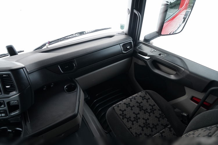 Scania R 410 XT / HYDRAULIKA / RETARDER / OPONY 100% /  NIKSKA KABINA /  zdjęcie 34