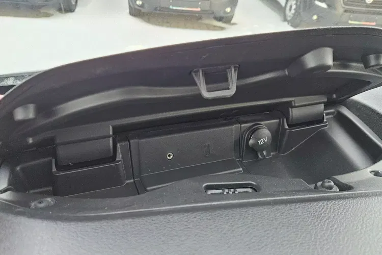 Ford transit L3H2 49999zł NETTO 2.0TdCi/131KM zdjęcie 23