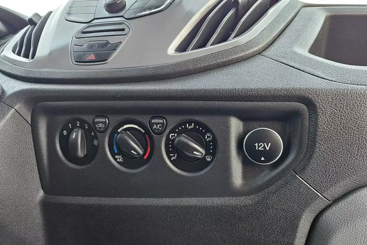 Ford transit L3H2 49999zł NETTO 2.0TdCi/131KM zdjęcie 29