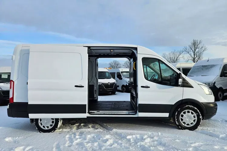 Ford transit L3H2 49999zł NETTO 2.0TdCi/131KM zdjęcie 8