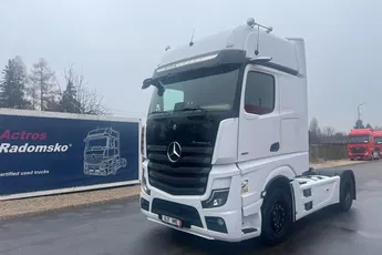 Mercedes Actros