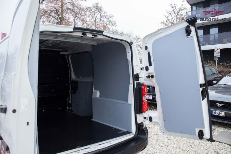 Citroen Jumpy Fv 23% Automat 2.0HDI 180KM Pełny Serwis Navi zdjęcie 34