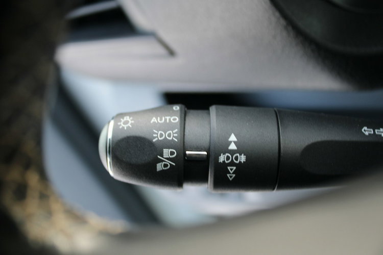 Opel Vivaro L2H1 Gwarancja Salon Polska zdjęcie 16