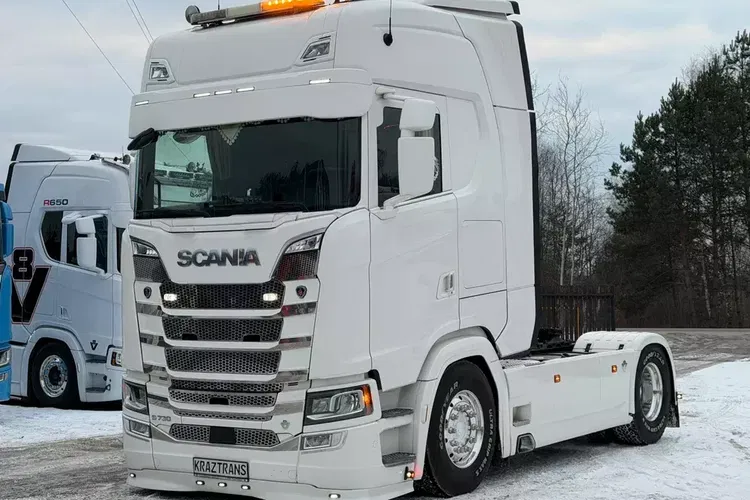 S730 V8 idealny stan 2021 pełna opcja z Niemiec ASO scania na kontrakcie hydraulika zdjęcie 11