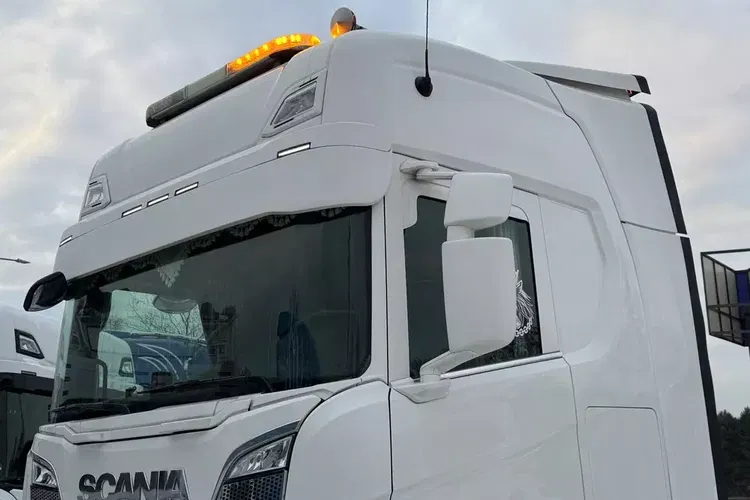 S730 V8 idealny stan 2021 pełna opcja z Niemiec ASO scania na kontrakcie hydraulika zdjęcie 14