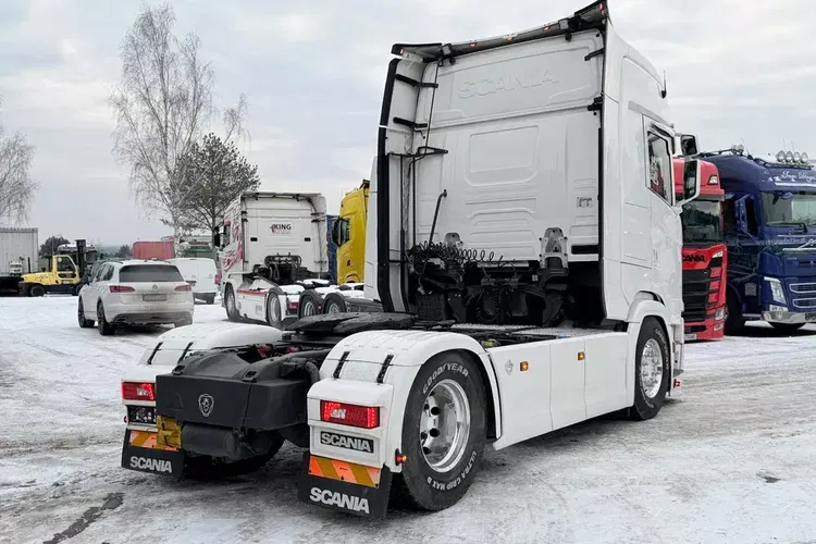 S730 V8 idealny stan 2021 pełna opcja z Niemiec ASO scania na kontrakcie hydraulika zdjęcie 19
