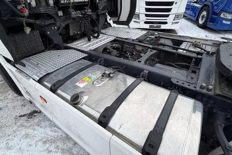 S730 V8 idealny stan 2021 pełna opcja z Niemiec ASO scania na kontrakcie hydraulika zdjęcie 21