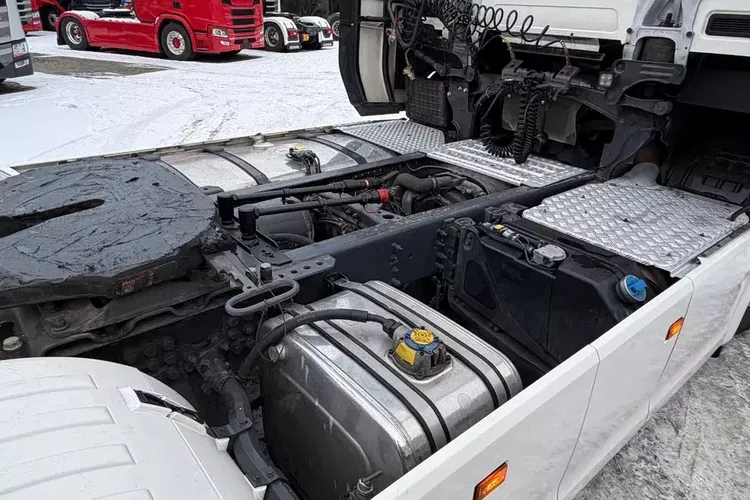 S730 V8 idealny stan 2021 pełna opcja z Niemiec ASO scania na kontrakcie hydraulika zdjęcie 23