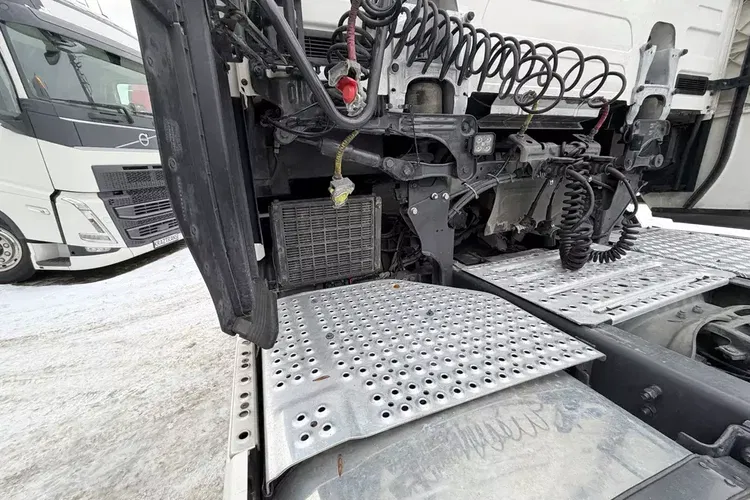 S730 V8 idealny stan 2021 pełna opcja z Niemiec ASO scania na kontrakcie hydraulika zdjęcie 24