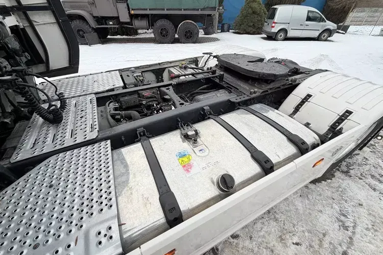 S730 V8 idealny stan 2021 pełna opcja z Niemiec ASO scania na kontrakcie hydraulika zdjęcie 25