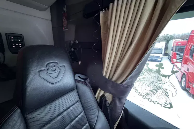 S730 V8 idealny stan 2021 pełna opcja z Niemiec ASO scania na kontrakcie hydraulika zdjęcie 38