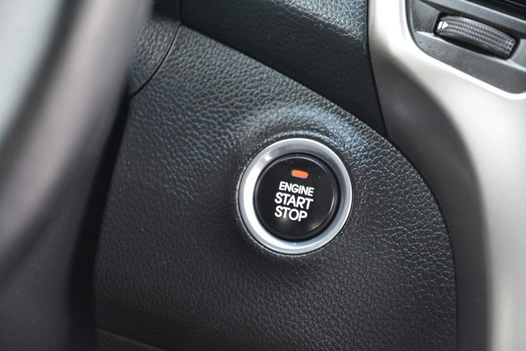 Hyundai i30 Lift Duża Navi Kamera keyless go Klimatronic Ledy Parktronic Aso zdjęcie 27