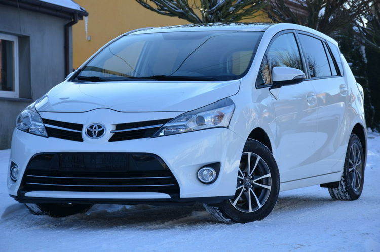Toyota Verso Zarejestrowana 1.6i 132KM Serwis Panorama Navi Kamera zdjęcie 2