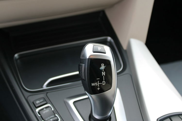 BMW 318 Salon Polska Automat Gwarancja LED zdjęcie 24