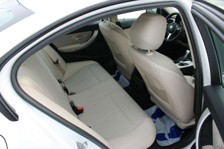 BMW 318 Salon Polska Automat Gwarancja LED zdjęcie 26