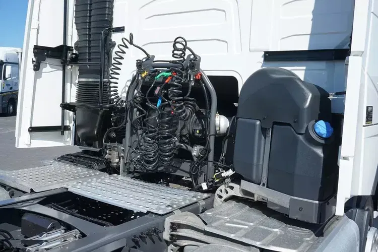 Volvo / FH / 500 / I – SAVE / XL / EURO 6 / ACC / I -COOL / NOWY MODEL zdjęcie 36
