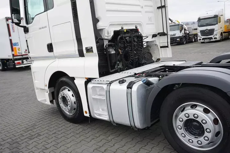 MAN TGX / 26.510 / E 6 / ACC / PUSHER / RETARDER / OŚ SKRĘTNA / DMC 68 000 KG zdjęcie 23