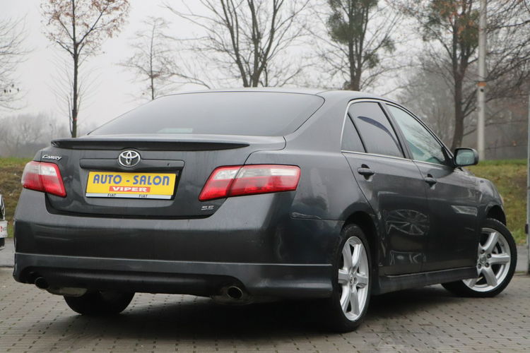 Toyota Camry AUTOMAT, alu, klima, zarejestrowany zdjęcie 4