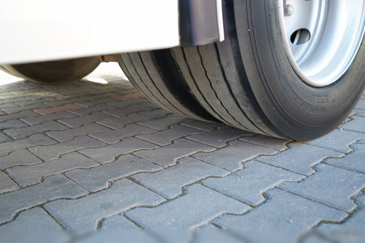 Wecon PRZYCZEPA - 7.7 M / SAF / TANDEM  zdjęcie 22