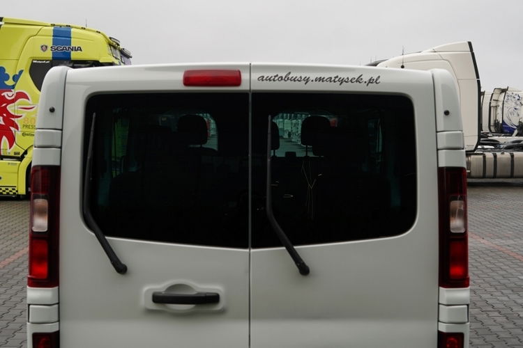 Renault TRAFIC III / BUS / 9 MIEJSC / PIERWSZY WŁAŚCICIEL / POLSKI SALON / 2022 ROK / zdjęcie 16