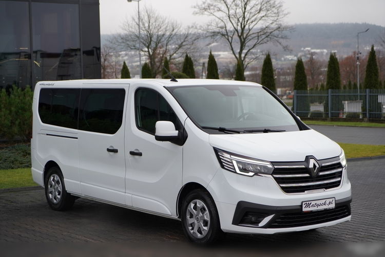 Renault TRAFIC III / BUS / 9 MIEJSC / PIERWSZY WŁAŚCICIEL / POLSKI SALON / 2022 ROK / zdjęcie 1