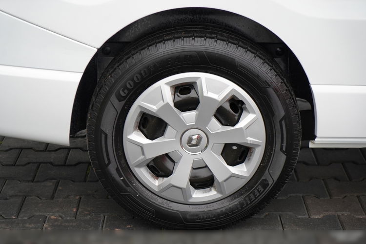 Renault TRAFIC III / BUS / 9 MIEJSC / PIERWSZY WŁAŚCICIEL / POLSKI SALON / 2022 ROK / zdjęcie 23