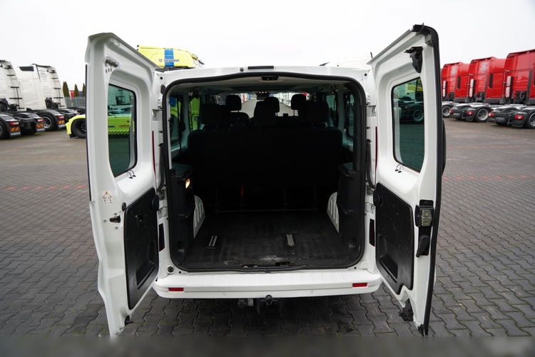 Renault TRAFIC III / BUS / 9 MIEJSC / PIERWSZY WŁAŚCICIEL / POLSKI SALON / 2022 ROK / zdjęcie 25