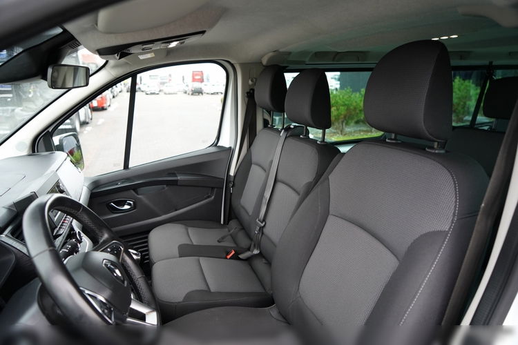 Renault TRAFIC III / BUS / 9 MIEJSC / PIERWSZY WŁAŚCICIEL / POLSKI SALON / 2022 ROK / zdjęcie 30