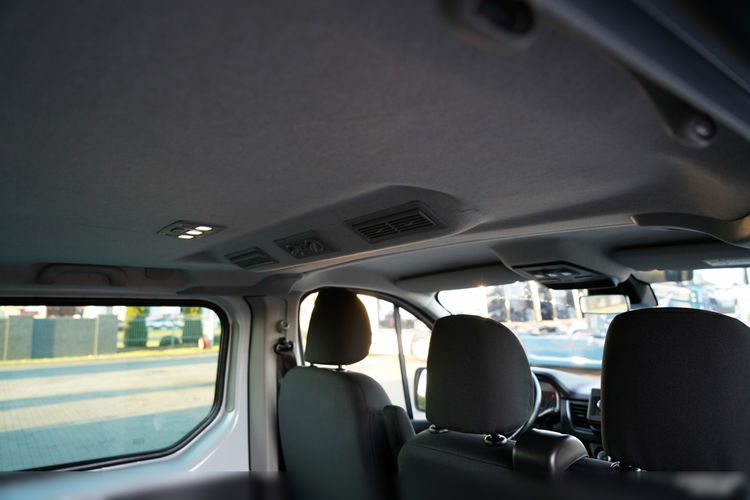 Renault TRAFIC III / BUS / 9 MIEJSC / PIERWSZY WŁAŚCICIEL / POLSKI SALON / 2022 ROK / zdjęcie 44