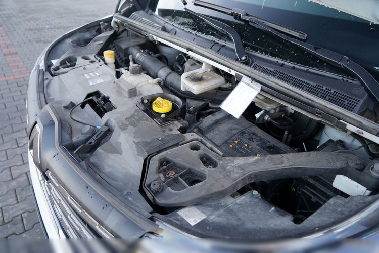 Renault TRAFIC III / BUS / 9 MIEJSC / PIERWSZY WŁAŚCICIEL / POLSKI SALON / 2022 ROK / zdjęcie 47