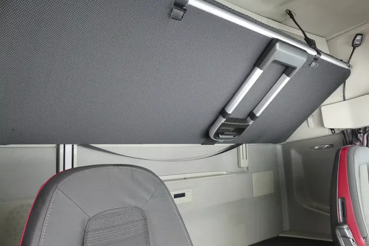 Volvo FH4 460 / EURO 6 / AUTOMAT / I -SHIFT / 5 SZTUK / zdjęcie 23