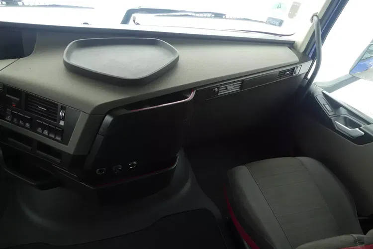 Volvo FH4 460 / EURO 6 / AUTOMAT / I -SHIFT / 5 SZTUK / zdjęcie 29