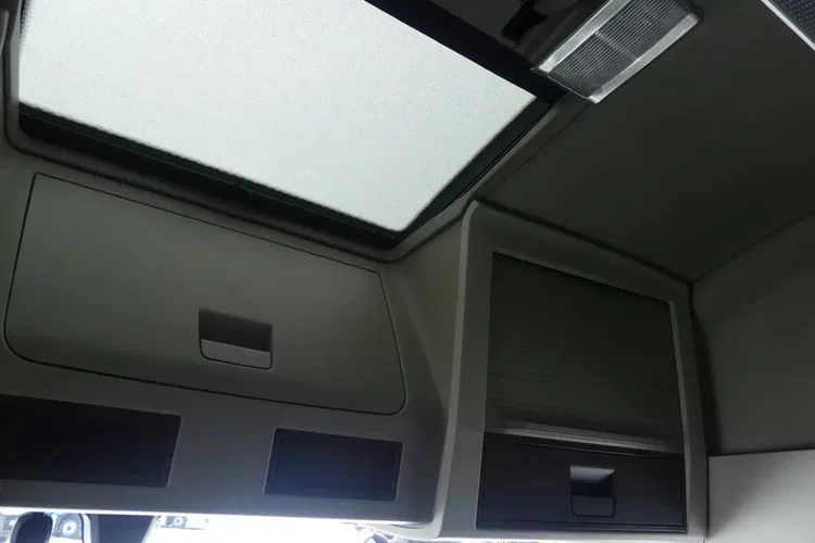 Volvo FH4 460 / EURO 6 / AUTOMAT / I -SHIFT / 5 SZTUK / zdjęcie 31
