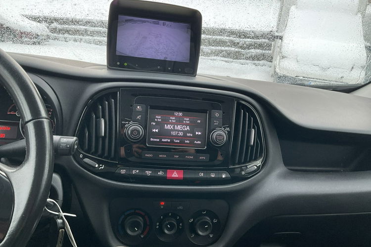 Fiat Doblo 1.4Tjet 120KM 2018 r z Nowym LPG przebieg 61 tys km Kamera Cofania zdjęcie 13