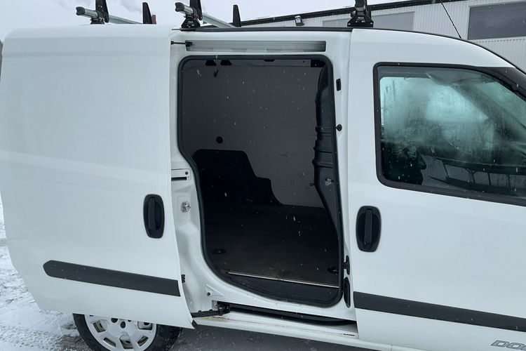 Fiat Doblo 1.4Tjet 120KM 2018 r z Nowym LPG przebieg 61 tys km Kamera Cofania zdjęcie 15