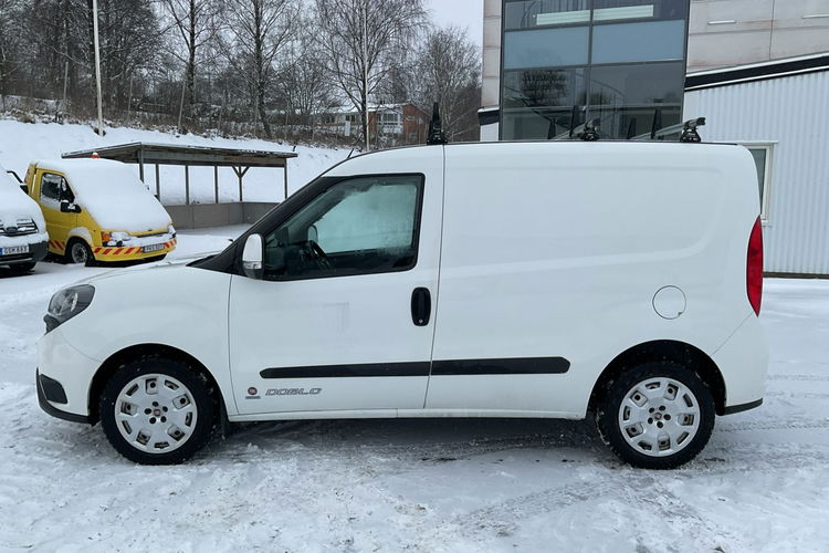 Fiat Doblo 1.4Tjet 120KM 2018 r z Nowym LPG przebieg 61 tys km Kamera Cofania zdjęcie 2