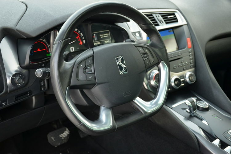Citroen DS5 Czarny 2.0HDI Hybrid4 200KM Serwis Kamera Panorama Keyless go zdjęcie 20