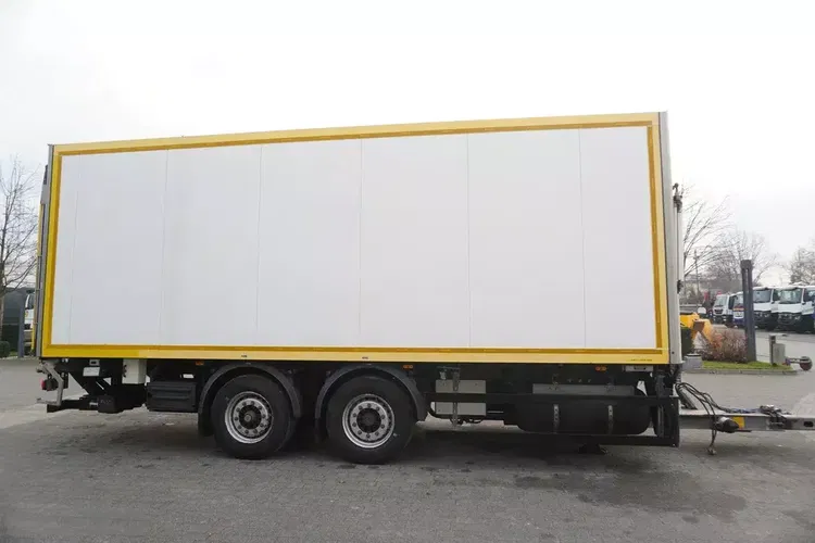 Inny Przyczepa chłodnia przejazdowa ROHR / Carrier Supra 850 / Winda Bär 2500 kg zdjęcie 7