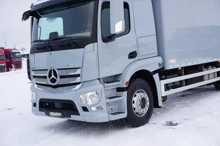 Mercedes ACTROS / 1830 / E 6 / MP 5 / KONTENER + WINDA / 18 PALET zdjęcie 23