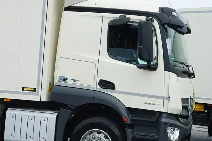 Mercedes / ACTROS / 2540 / ACC / E 6 / ZESTAW PRZEJAZDOWY / CHŁODNIA + WINDA / 38 PALET zdjęcie 39