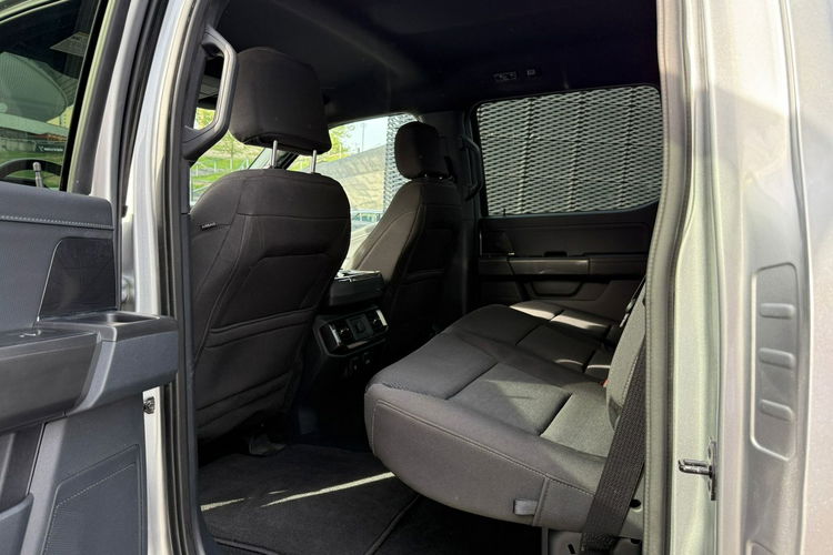 Ford F150 XLT SuperCrew / Sport 4x4 / 5.0 V8 390KM / 2023r / 2.900km przebieg FV zdjęcie 11