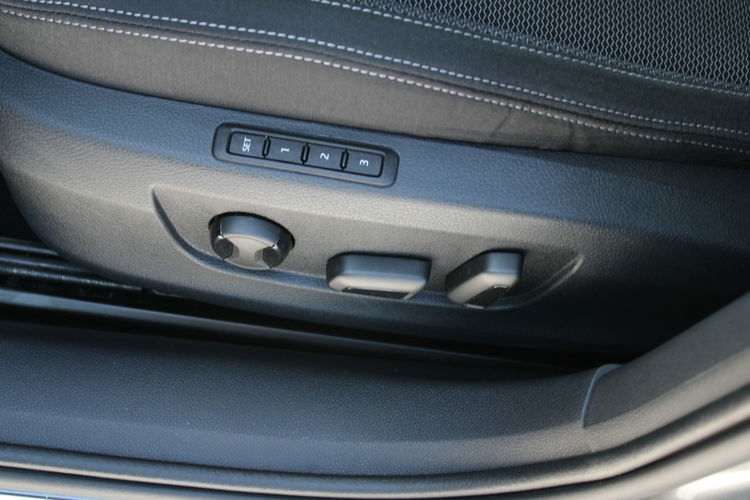 Skoda Superb Style DSG Kamera Gwarancja G.Fotele zdjęcie 20