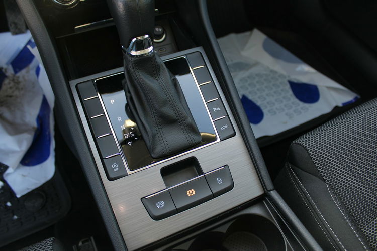Skoda Superb Style DSG Kamera Gwarancja G.Fotele zdjęcie 27