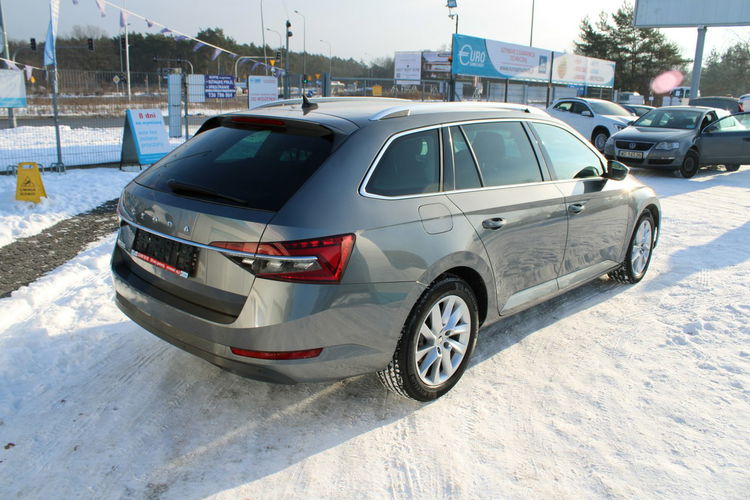 Skoda Superb Style DSG Kamera Gwarancja G.Fotele zdjęcie 5