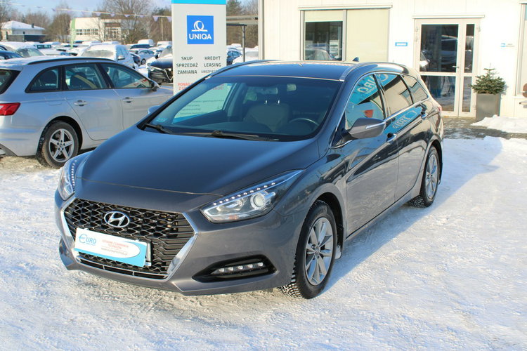 Hyundai i40 F-VAT netto 43 821 PLN Gwarancja Comfort Grzane fotele Kamera zdjęcie 1