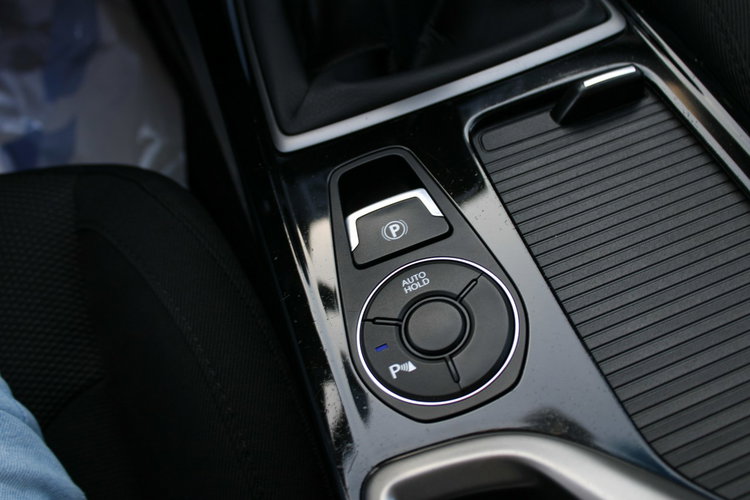 Hyundai i40 F-VAT netto 43 821 PLN Gwarancja Comfort Grzane fotele Kamera zdjęcie 27