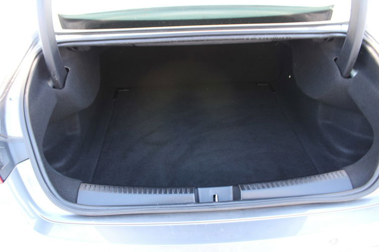 Mercedes CLA 200 Kamera Ambiente Gwarancja MAŁY PRZEBIEG zdjęcie 11