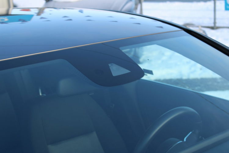 Mercedes CLA 200 Kamera Ambiente Gwarancja MAŁY PRZEBIEG zdjęcie 29